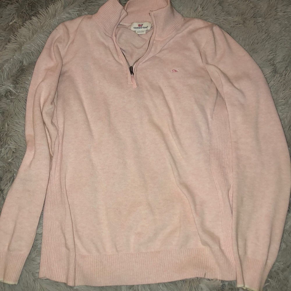 Pink vineyard vines pullover NWOT